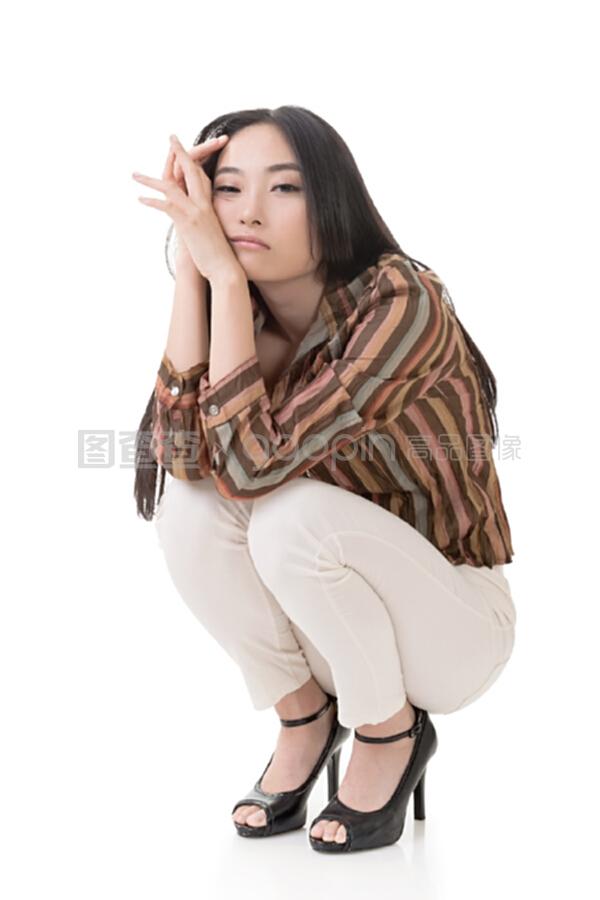 嘴唇直播下载 暗巷侦探